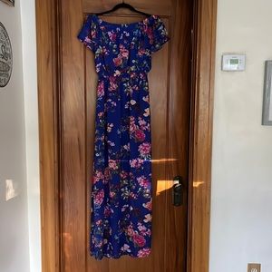 Maxi floral dress